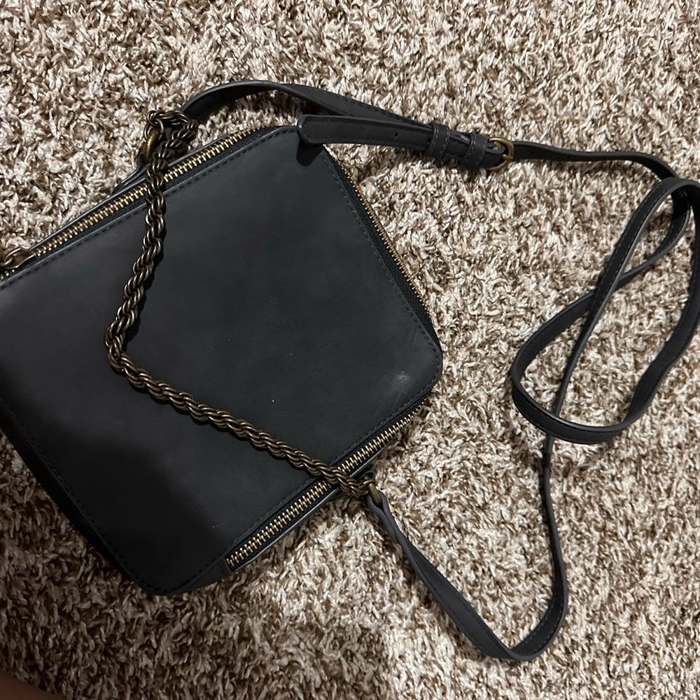 Gray Crossover Purse with Gold Chain